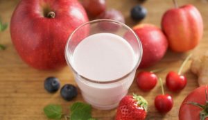 すっきりレッドスムージーを公式サイトで買う前に知るべき口コミと飲み方について